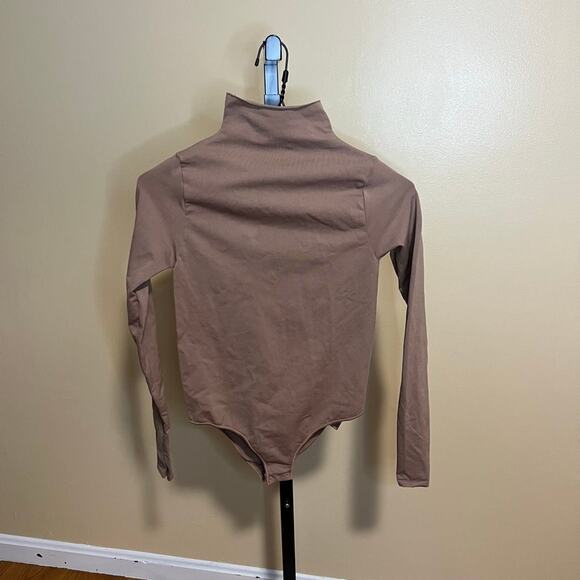 SKIMS Tops - Skims Essential Mock Neck Body Suit Sienna XXS/XS NWOT